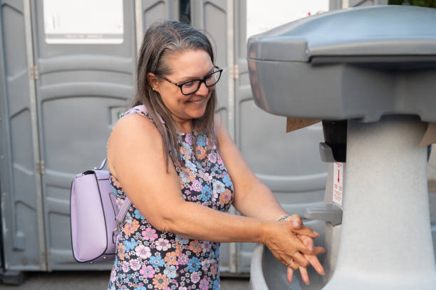 Best Portable bathroom rental  in Schofield Barracks, HI